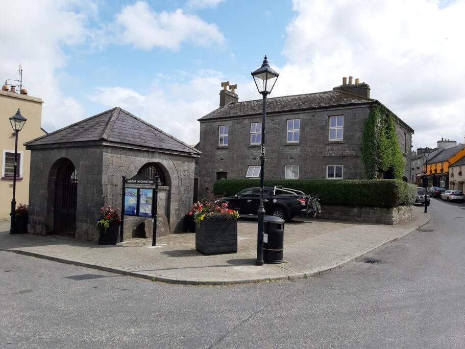 Clonbur House - Studio Village Apartment Galway Exterior photo