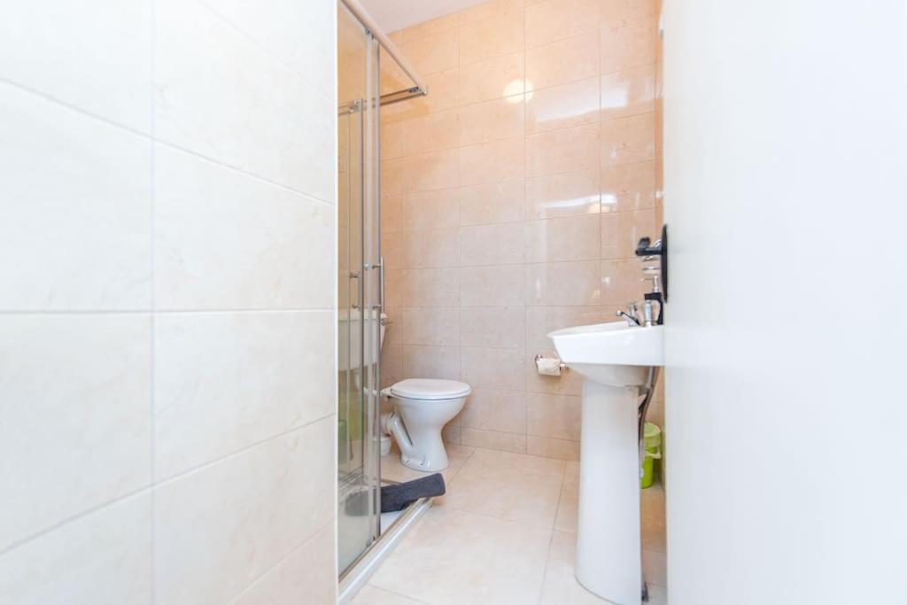 Clonbur House - Studio Village Apartment Galway Exterior photo